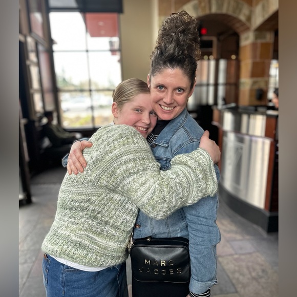 Meet the Posher - Picture 11 of 16